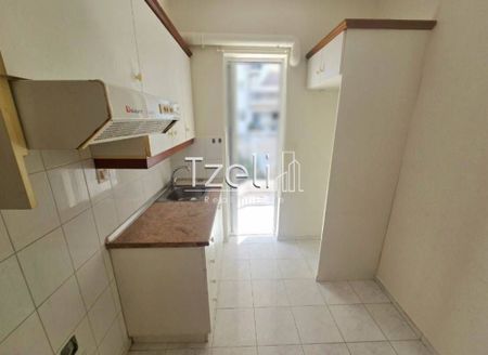 Studio/Γκαρσονιέρα για ενοικίαση Αγία Σοφία (Πάτρα) - Photo 2