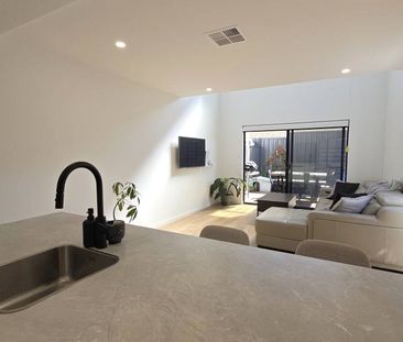 Unit 9, 1 Edison Road, Bedford Park - Photo 4