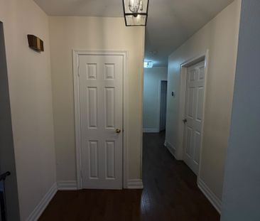 For Lease - 19 Bolger Place, Toronto, Ontario - Photo 4