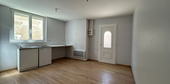 Appartement à louer à Civray - Photo 2