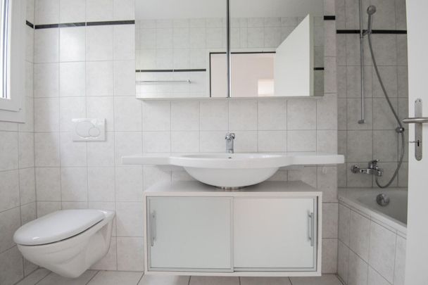 Traumhafte 3 1/2-Zimmerwohnung mit Kinderrabatt! - Photo 1