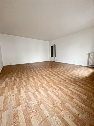 Location appartement 3 pièces, 79.00m², Poissy - Photo 2
