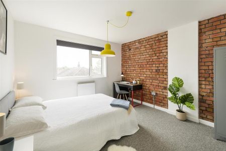 6 bedroom house to rent - Photo 3