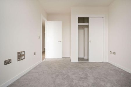 3 bedroom apartment to rent - Photo 5