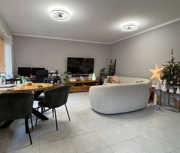 Ruim drie slaapkamer appartement met garagebox. - Foto 3