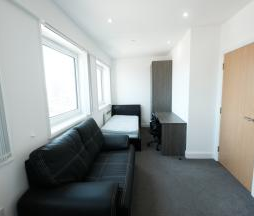 Studio to rent - Photo 2