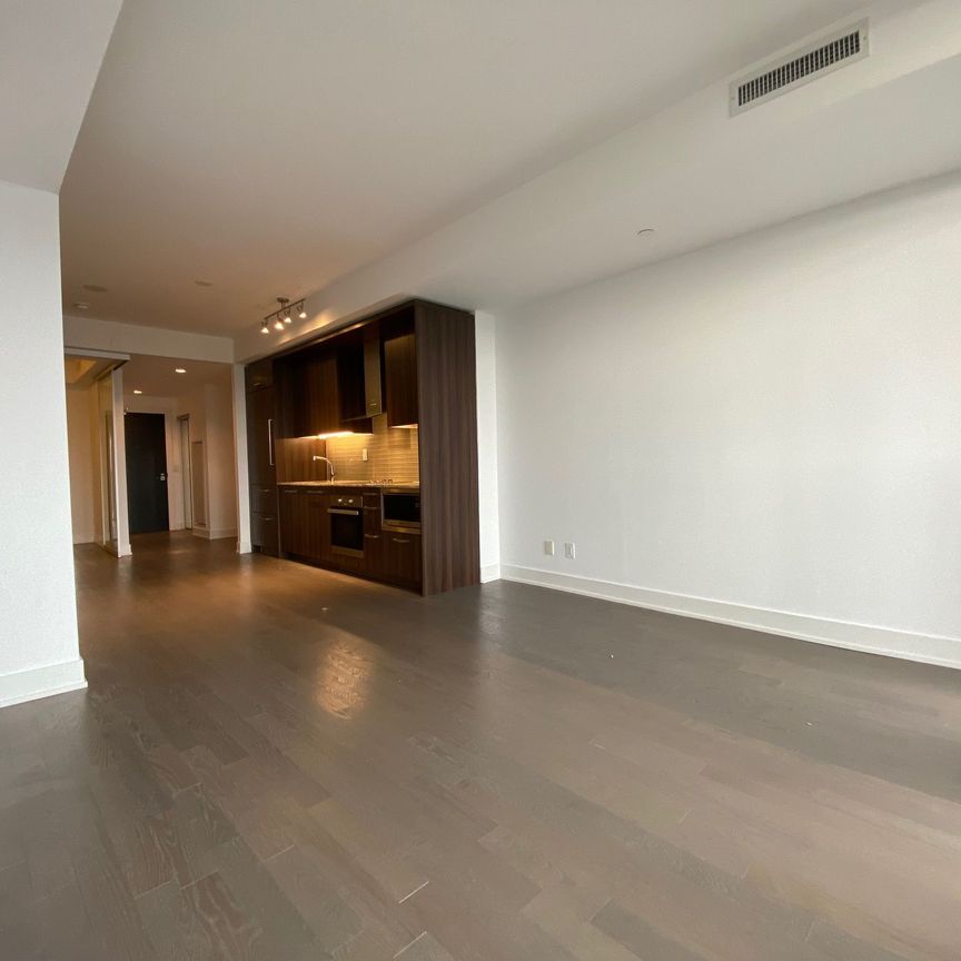 For Lease - 3018 Yonge Street Unit# 911, Toronto, Ontario - Photo 1