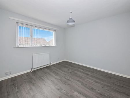 51 Castlerobin Road, Belvoir Park, Belfast, BT8 7DX - Photo 2