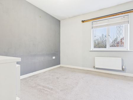 2 Bedroom - Photo 3