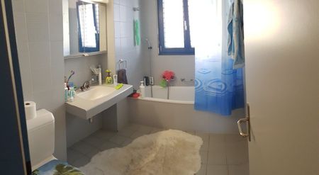 Affittiamo appartamento di 4,5 locali in zona strategica - Foto 3