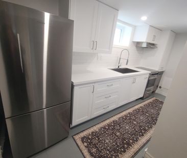 For Lease - 888 Tenth Street Unit# Lower, Mississauga, Ontario - Photo 5