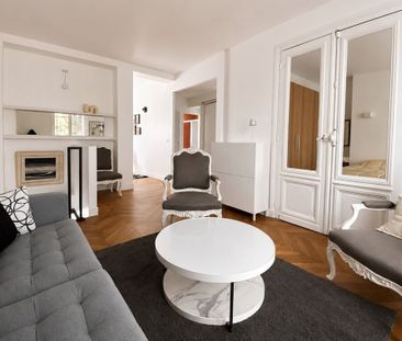Appartement à louer rue de Chaillot, Paris 16ème - Photo 4