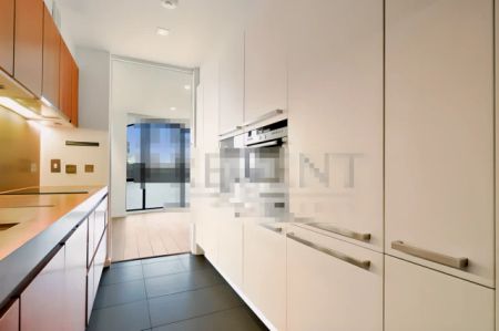 2 Bedroom 3 Bathroom Flat 6 - Photo 3