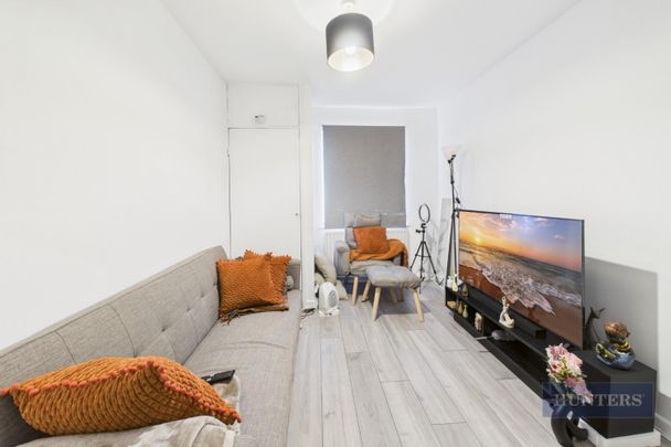 4 bedroom House To Let - Photo 1