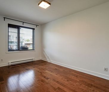 Condo for rent, Montréal (Le Sud-Ouest) - Photo 3
