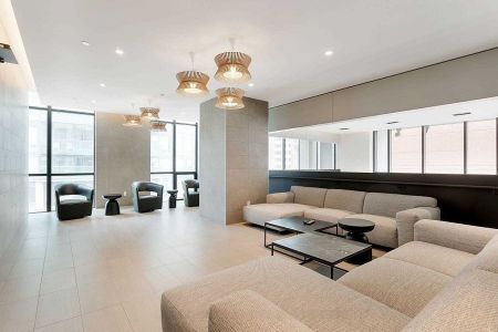 For Lease - 1 Yorkville Avenue Unit# 3408, Toronto, Ontario - Photo 2