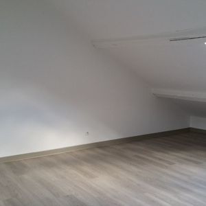 Location Appartement 1 pièce 29m² - Photo 3