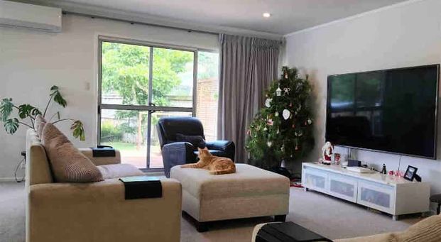 Great location! - Photo 1