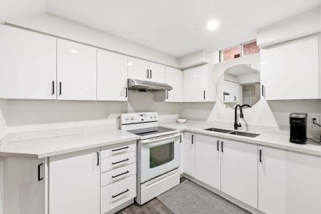 For Lease - 1549 Woodruff Crescent, Pickering, Ontario - Photo 3