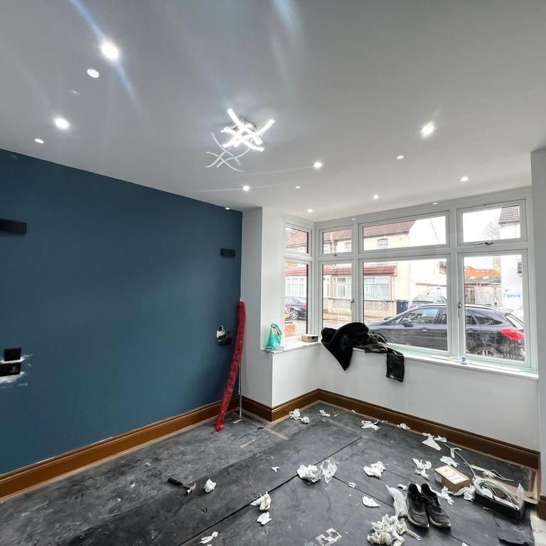 10 bedroom semi-detached house to rent - Photo 1