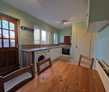 3 bedroom end of terrace house to rent - Photo 6