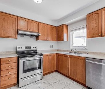 For Lease - 39 Treasure Drive, Brampton, Ontario - Photo 2