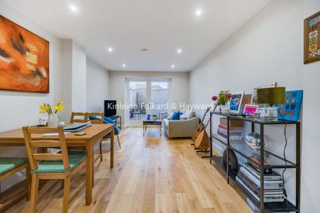 Berrymead Gardens, Acton, London, W3 - Photo 2