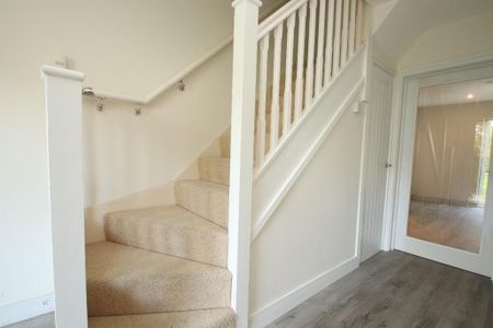 2 bedroom terraced house to rent - Photo 3