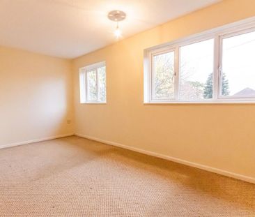 3 bedroom semi-detached house to rent - Photo 4