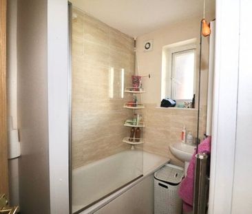 Melbourne Court, Tilbury, Property for rent - Photo 3