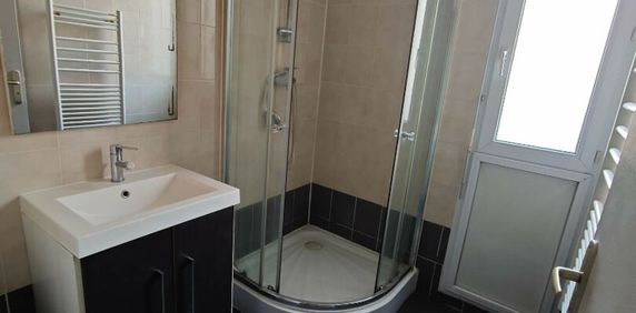 Location Appartement 2 pièces 38m² EPERNON 28230 - Photo 2