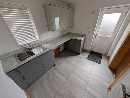 4 bedroom house to rent - Photo 4