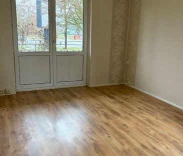 Günstige 3- Zimmer Wohnung **Werden Sie kreativ** - Photo 1