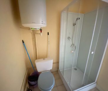 Location Appartement 1 pièce 17m² LE MESNIL ESNARD 76240 - Photo 4