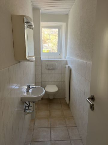 Tramelan, spacious and bright 3.5 room apartment with balcony - Photo 4