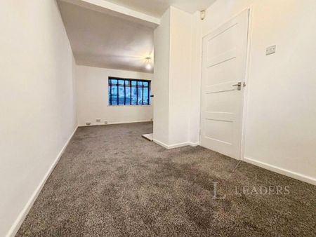 3 bedroom terraced house to rent - Photo 5