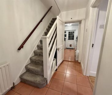 3 bedroom terraced house to rent - Photo 6