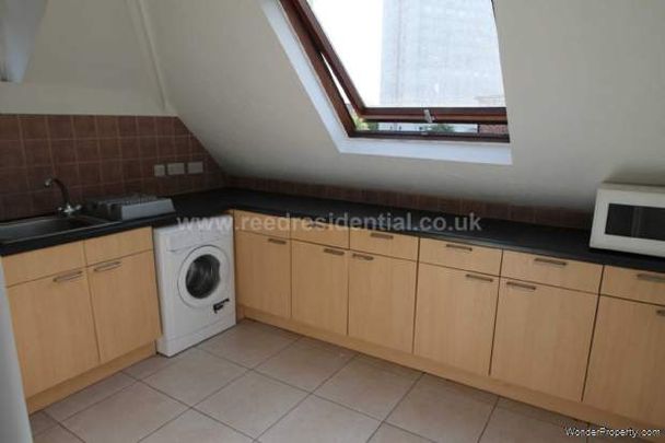 6 bedroom property to rent in Nottingham - Photo 1