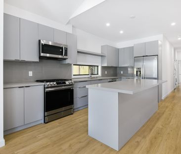 For Lease - 506 Scarborough Road Unit# MAIN FLOOR, Toronto, Ontario - Photo 6