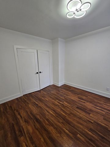 For Lease - 2886 Lake Shore Boulevard Unit# 1, Toronto, Ontario - Photo 5