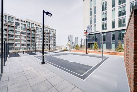 For Lease - 292 Verdale Crossing N/A Unit# 712, Markham, Ontario - Photo 2