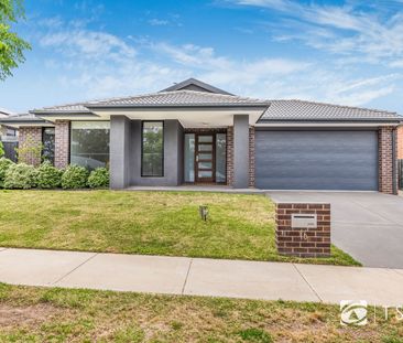 4 Bedroom Immaculate Family Home - Photo 5