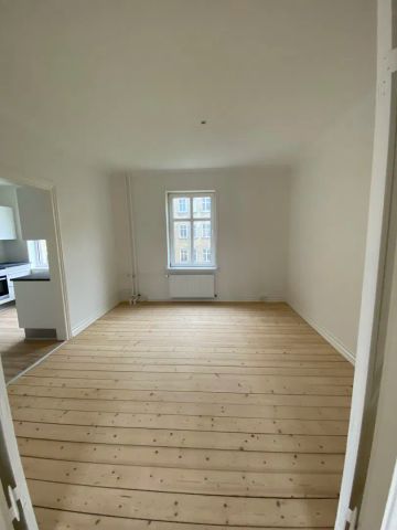 Moderne 3-værelses lejlighed i hjertet af Aalborg - Photo 3