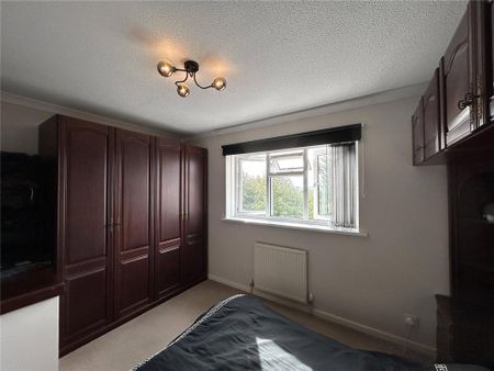 2 bedroom terraced house to rent - Photo 2