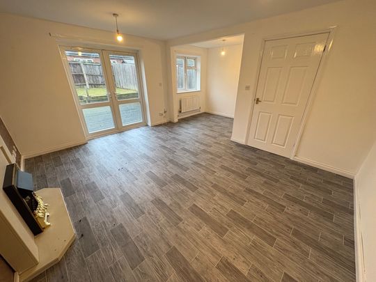 BramptonClose, ILKESTON - Photo 1