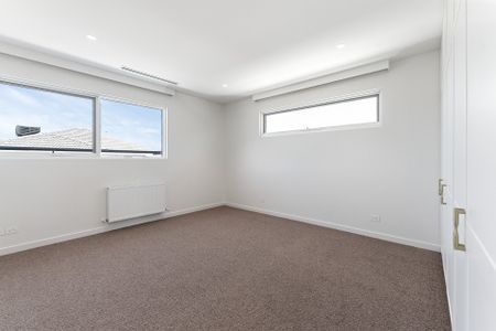 For inspection details please contact: Katie Pickering kpickering@hodges.com.au - Photo 4