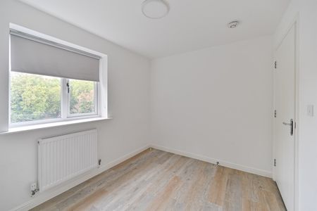 Capital Point, Reading, RG1 6QJ - Photo 2