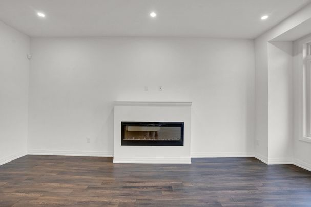 For Lease - 110 Armilia Place, Whitby, Ontario - Photo 1