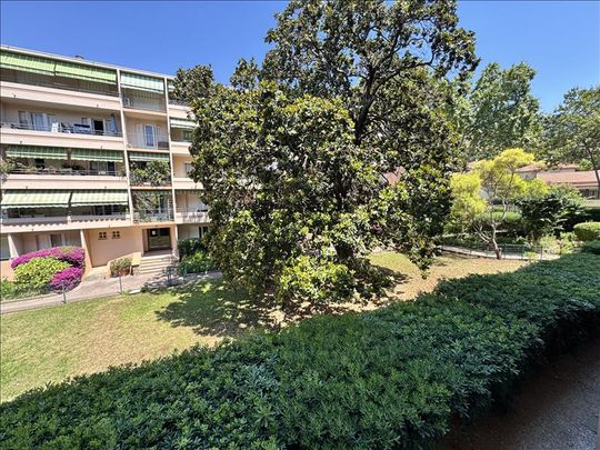 3 pièces - Meublé - 66,03 m² - 1er étage - Colocation non autorisée - Photo 1