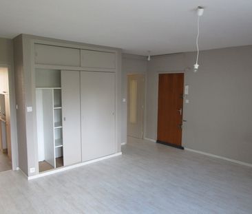 Location Appartement 2 pièces 49m² RENNES 35700 - Photo 2